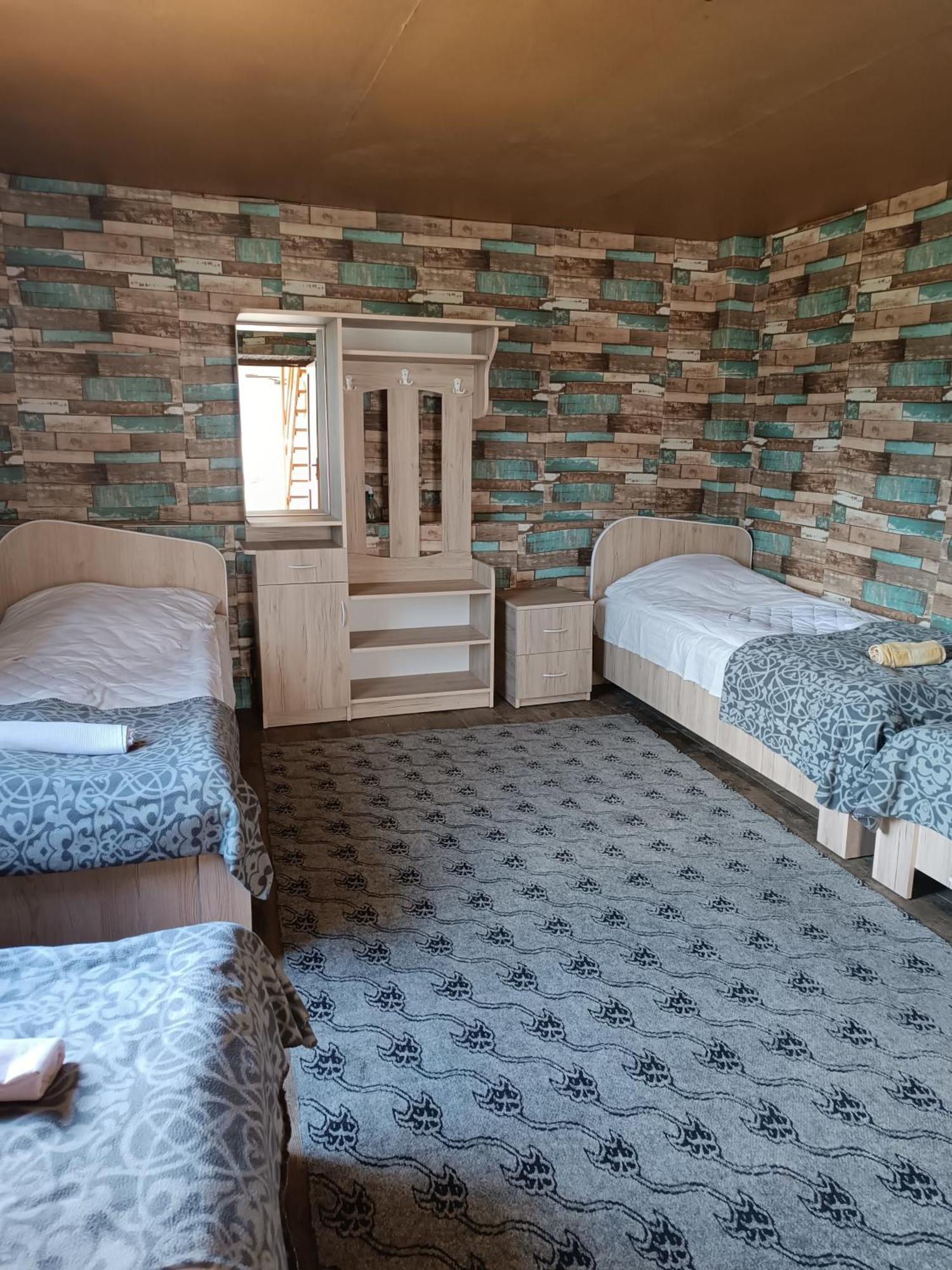 Nadiani Hostel Omalo Room photo
